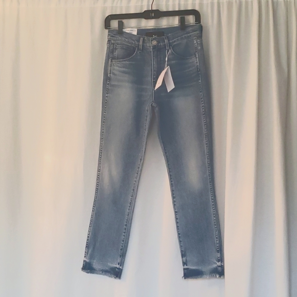 3×1 W3 Straight Authentic Mury Crop sz 25